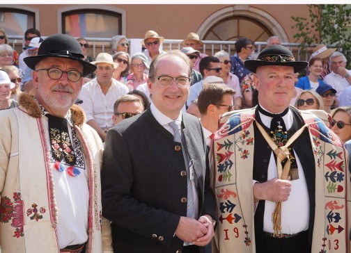 Dr. Bernd Fabritius (li), Bundesminister Dobrindt und Rainer Lehni